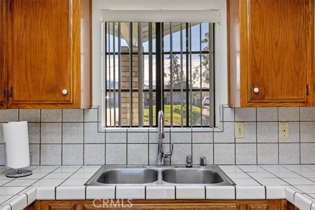 Detail Gallery Image 12 of 28 For 22230 Bogie Street, Tehachapi,  CA 93561 - 3 Beds | 2 Baths