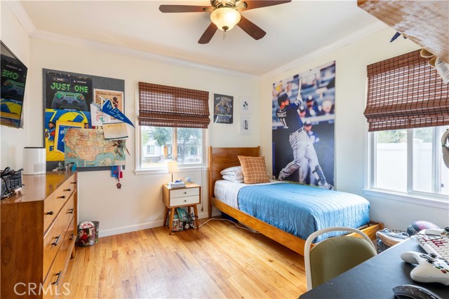 5741 Candor, Lakewood CA: https://media.crmls.org/medias/cc9c1f91-829e-4e8d-b785-2d25f2cc1a03.jpg