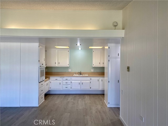 Detail Gallery Image 1 of 37 For 1681 Tam O'shanter Rd 10d M12, Seal Beach,  CA 90740 - 2 Beds | 1 Baths