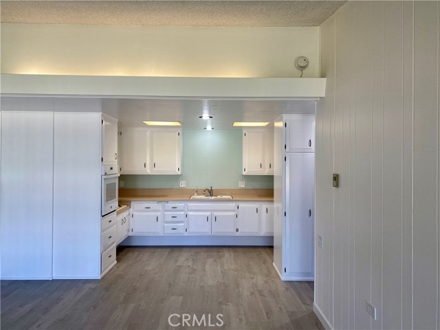 Detail Gallery Image 1 of 37 For 1681 Tam O'shanter Rd 10d M12, Seal Beach,  CA 90740 - 2 Beds | 1 Baths