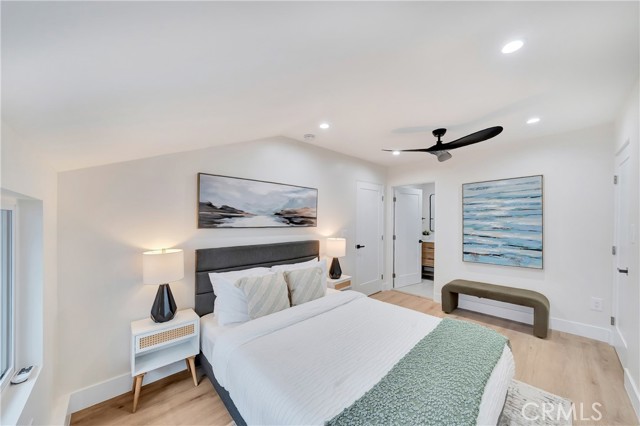 20742 Lull Street, Winnetka CA: https://media.crmls.org/medias/cc9cda1b-4f79-457e-ae8b-ff81a3fe4825.jpg
