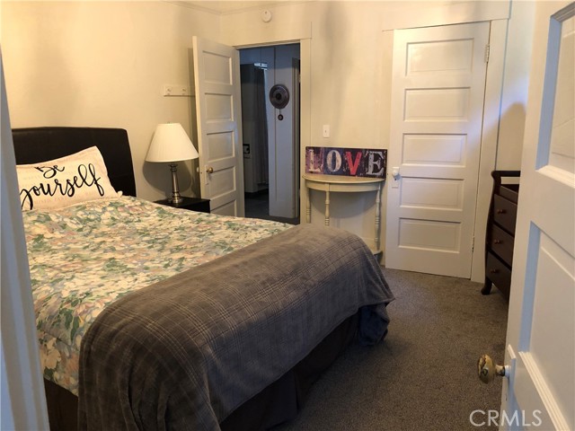 Detail Gallery Image 8 of 21 For 2315 J St, Eureka,  CA 95501 - 3 Beds | 2 Baths
