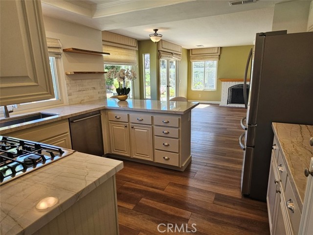 Detail Gallery Image 13 of 68 For 29824 Nightview Cir, Temecula,  CA 92591 - 4 Beds | 3 Baths