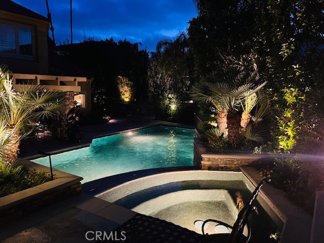 3121 Corte Linda, Newport Beach CA: https://media.crmls.org/medias/cca0b486-2fc5-4437-afed-92d7ced2f12f.jpg