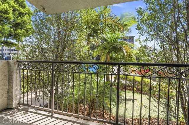 1207 Catalina Avenue, Redondo Beach, California 90277, 4 Bedrooms Bedrooms, ,3 BathroomsBathrooms,Residential,For Sale,Catalina,SB26091712