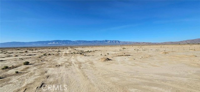 Detail Gallery Image 5 of 7 For 14888 Huff Rd., Lucerne Valley,  CA 92356 - – Beds | – Baths