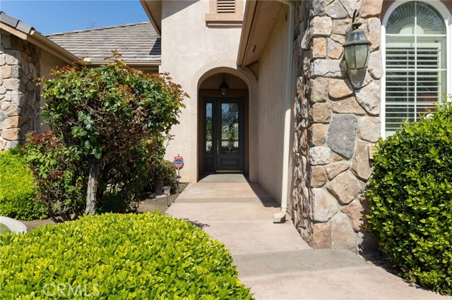 Detail Gallery Image 5 of 36 For 2419 Crocus Dr, Bakersfield,  CA 93311 - 2 Beds | 2 Baths
