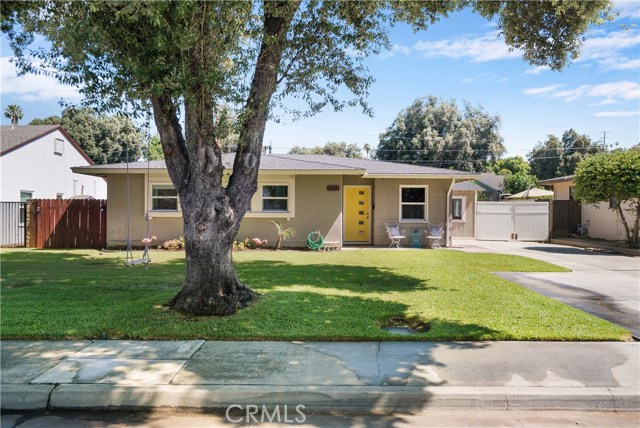 3372 Mono Dr, Riverside, CA 92506