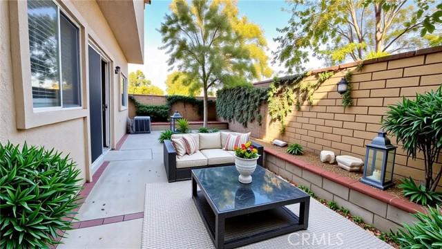 Detail Gallery Image 13 of 13 For 24854 Noelle, Newhall,  CA 91321 - 4 Beds | 3 Baths