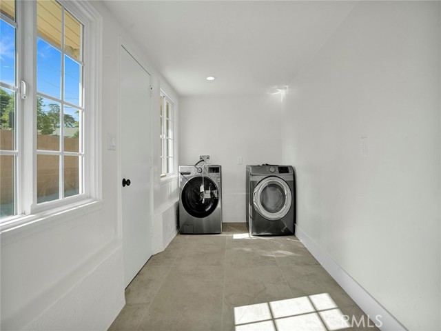 17425 Los Alimos Street, Granada Hills CA: https://media.crmls.org/medias/cca37951-1d93-493e-bdb4-1f4cd7eb478e.jpg