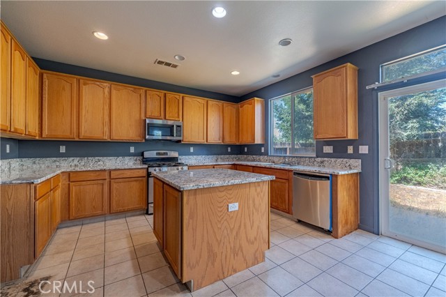 Detail Gallery Image 19 of 51 For 1297 Orion Ct, Merced,  CA 95348 - 4 Beds | 2/1 Baths