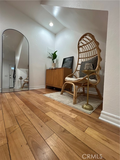 Detail Gallery Image 5 of 16 For 4113 E 10th St #2,  Long Beach,  CA 90804 - 2 Beds | 2 Baths
