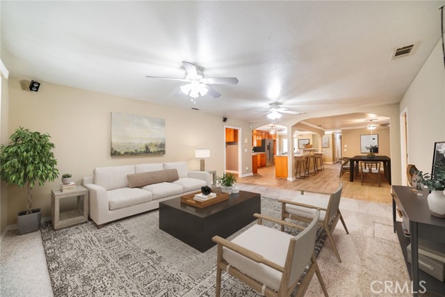 16600 Porter Avenue, Riverside CA: https://media.crmls.org/medias/cca4e4c1-d3f8-4a47-a768-4b08a327b9b3.jpg