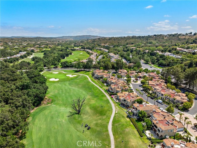 64 Via Barcaza, Coto de Caza CA: https://media.crmls.org/medias/cca4f284-1c36-4e41-b401-2f8fc8309d88.jpg