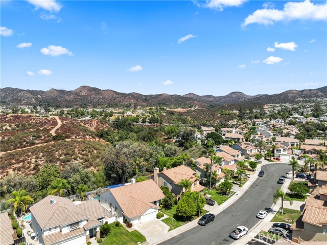 Detail Gallery Image 15 of 47 For 40177 Patchwork Ln, Murrieta,  CA 92562 - 4 Beds | 2 Baths