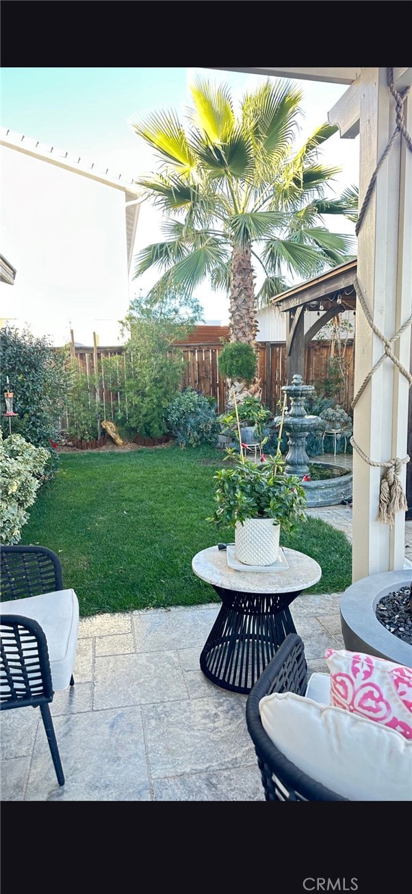 Detail Gallery Image 10 of 11 For 12286 Malahini, Victorville,  CA 92392 - 4 Beds | 4 Baths