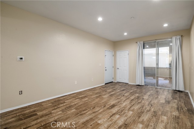 24909 Madison Avenue, Murrieta CA: https://media.crmls.org/medias/cca980d9-f73f-446a-a39f-5adebab9462d.jpg
