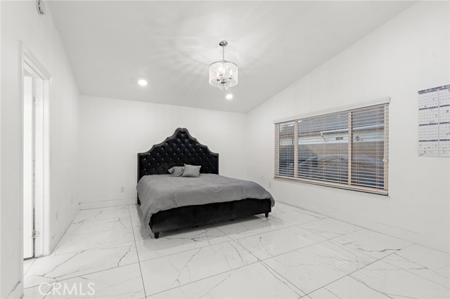 25405 Brodiaea Avenue, Moreno Valley CA: https://media.crmls.org/medias/cca9f4cd-6096-45fc-8c5b-4970fc8bbf78.jpg