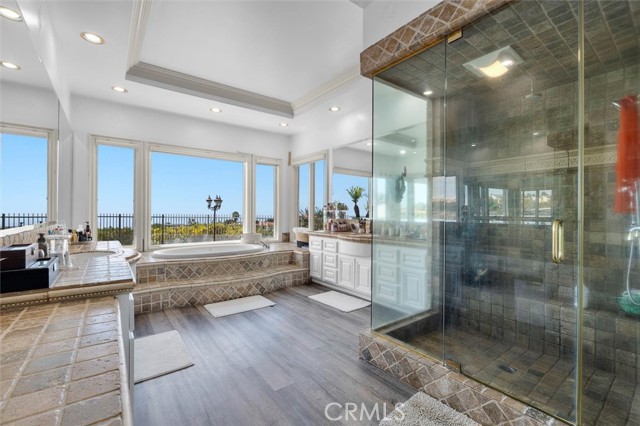 Detail Gallery Image 18 of 22 For 51 Santa Cruz, Rolling Hills Estates,  CA 90274 - 5 Beds | 5/2 Baths