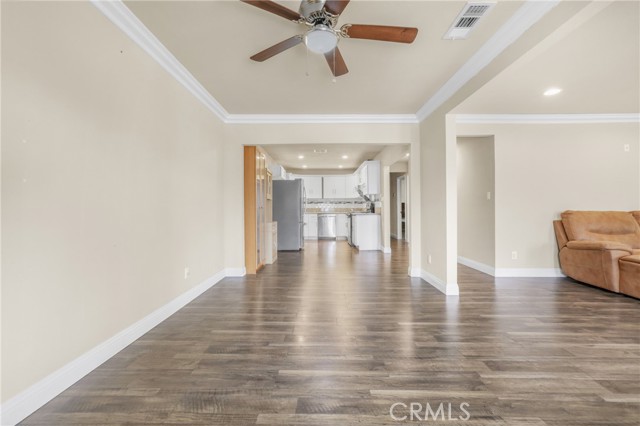 Detail Gallery Image 17 of 41 For 14087 Anderson St, Paramount,  CA 90723 - 3 Beds | 2 Baths