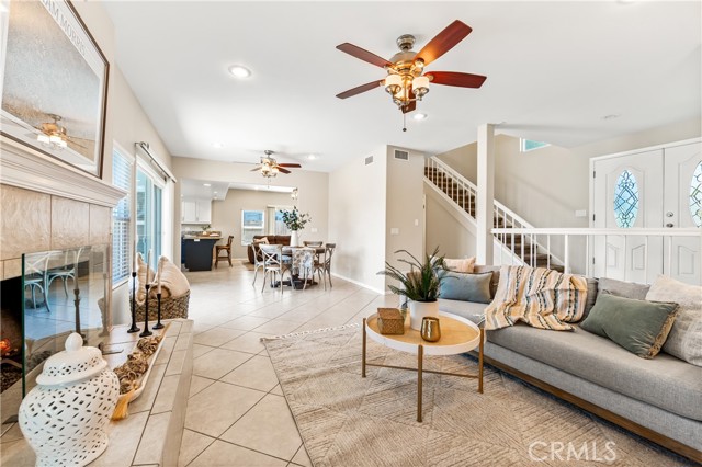 18202 Foss Lane, Huntington Beach CA: https://media.crmls.org/medias/ccaae310-42a7-4d2b-8845-85871f6656b2.jpg