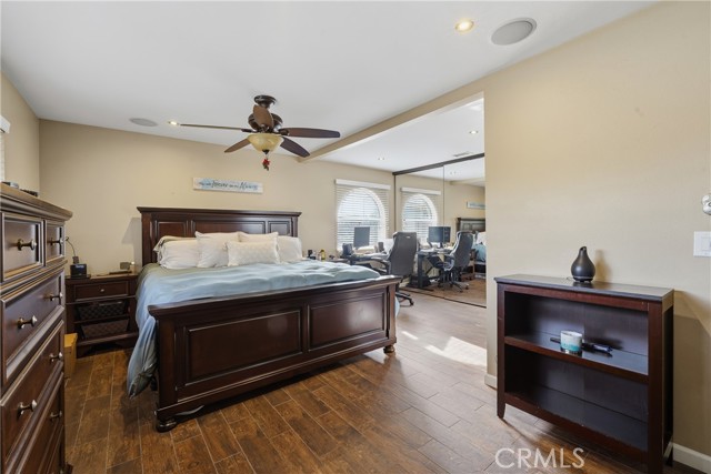 Detail Gallery Image 9 of 20 For 400 S Flower #99,  Orange,  CA 92868 - 2 Beds | 2/1 Baths