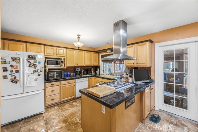 Detail Gallery Image 15 of 47 For 1539 Robyn, Redlands,  CA 92374 - 4 Beds | 2 Baths