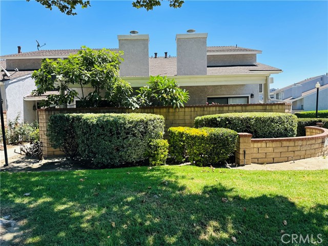 2003 S Mountain Avenue, Ontario CA: https://media.crmls.org/medias/ccaedc23-edc2-459d-a026-56f9fece9b95.jpg