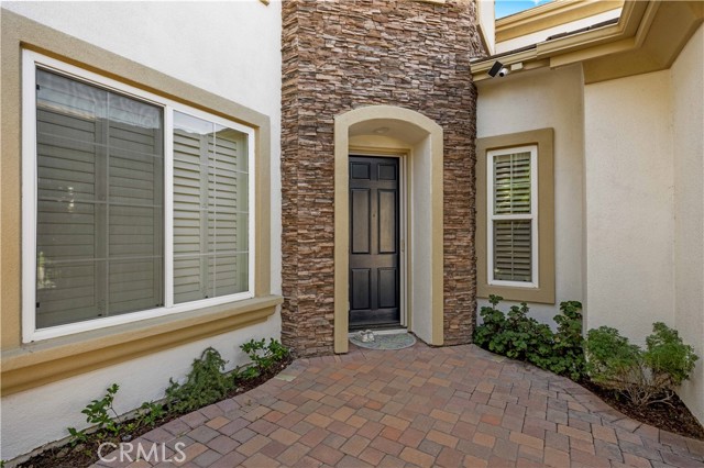 Detail Gallery Image 5 of 52 For 4021 Humboldt Ln, Yorba Linda,  CA 92886 - 5 Beds | 3/1 Baths