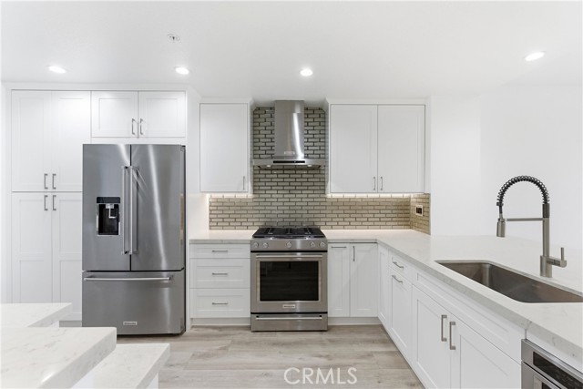 Detail Gallery Image 13 of 34 For 16291 Countess #115,  Huntington Beach,  CA 92649 - 2 Beds | 2 Baths