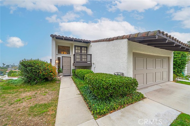 33 Oaktree Lane, Rolling Hills Estates, California 90274, 2 Bedrooms Bedrooms, ,3 BathroomsBathrooms,Residential,Sold,Oaktree,OC22217896