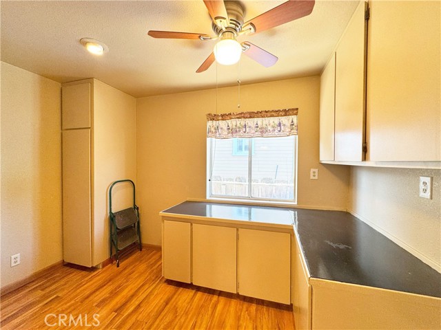 1041 Golden Gate Avenue, Dos Palos CA: https://media.crmls.org/medias/ccb31708-6dfa-4c4c-b50c-221894d17e4a.jpg
