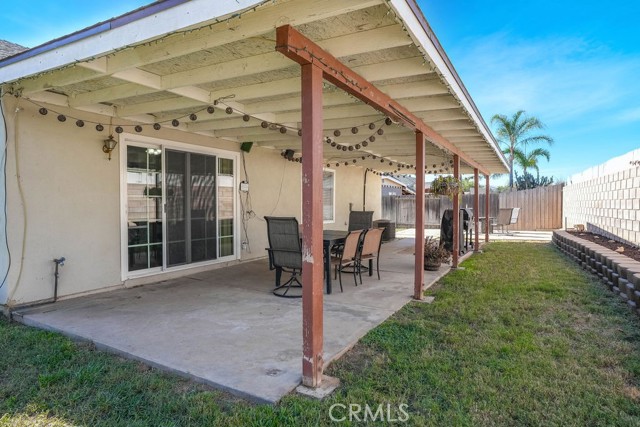 A LARGE covered patio for those evenings ya just wanna be outdoors!!!