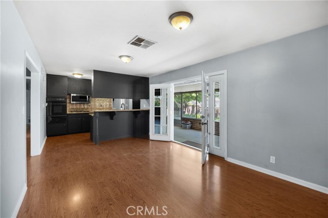 5939 Etiwanda Ave, Rancho Cucamonga CA: https://media.crmls.org/medias/ccb3fc35-8743-4732-b44f-2adfe57cc476.jpg