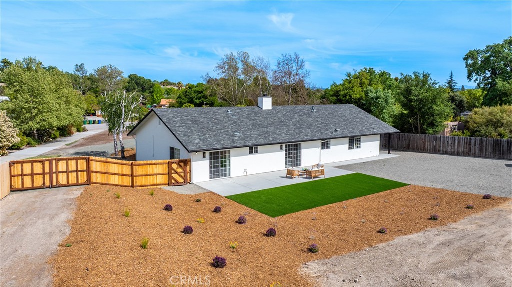 40 Frontier Way