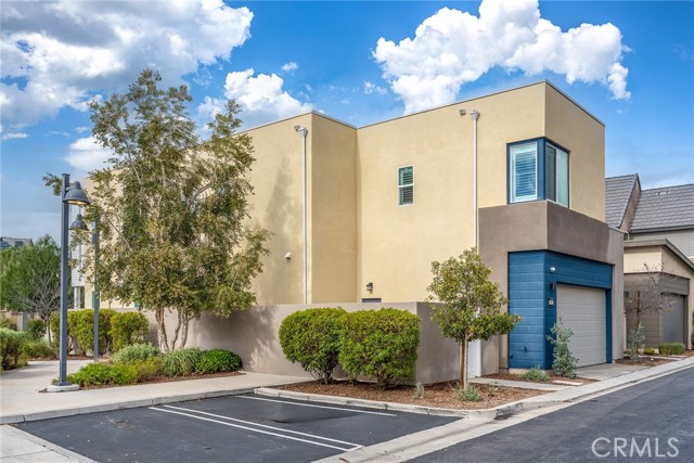 Detail Gallery Image 4 of 65 For 446 Chorus, Irvine,  CA 92618 - 4 Beds | 4 Baths