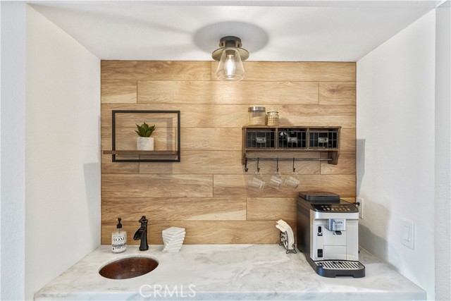 Detail Gallery Image 4 of 30 For 1419 W 179th St #14,  Gardena,  CA 90248 - 2 Beds | 2 Baths
