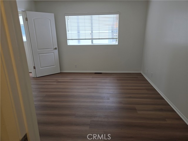 409 15th Street, Manhattan Beach CA: https://media.crmls.org/medias/ccb5743d-6606-4a06-b902-a02874319f0e.jpg