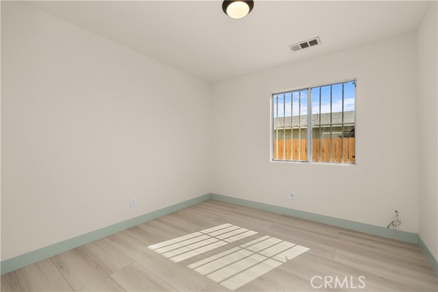 Image 11 of 19 For 13780 Del Ray