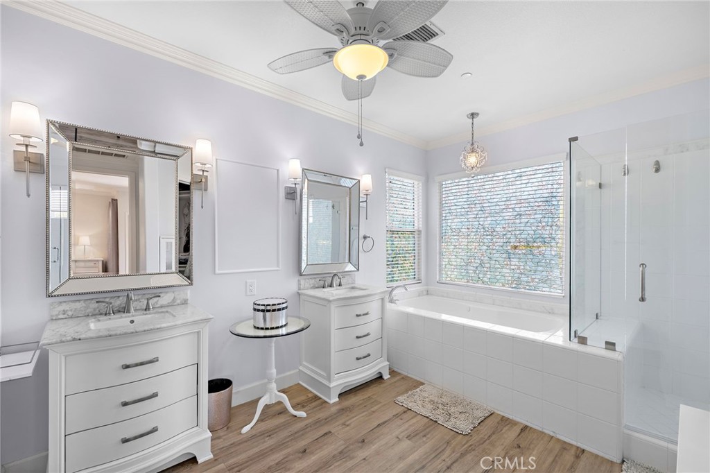 MLS #OC25222317 image #30