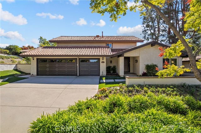 Detail Gallery Image 3 of 39 For 3944 Corte Cancion, Thousand Oaks,  CA 91360 - 4 Beds | 3 Baths