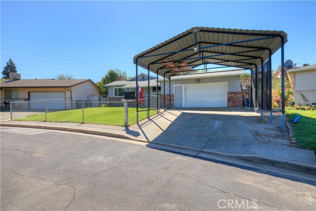 25 Pamela Jane Court, Oroville CA: https://media.crmls.org/medias/ccb6dfbd-29a4-440f-8278-7fb3ed567de2.jpg