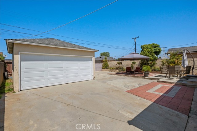 Detail Gallery Image 33 of 39 For 1211 W 138th St, Compton,  CA 90222 - 3 Beds | 1 Baths