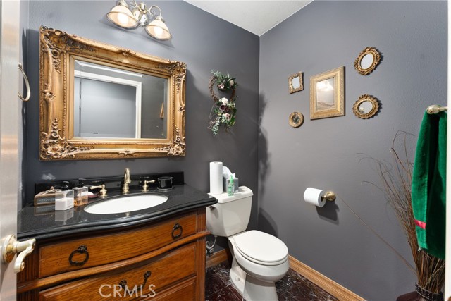 Detail Gallery Image 27 of 38 For 2285 Ridgeview, Corona,  CA 92882 - 3 Beds | 2/1 Baths