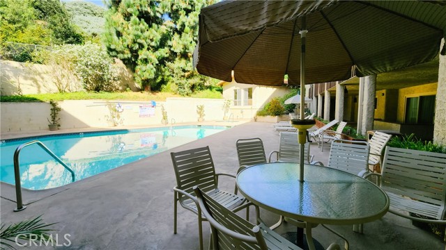 5718 Ravenspur Drive, Rancho Palos Verdes, California 90275, 2 Bedrooms Bedrooms, ,1 BathroomBathrooms,Residential,Sold,Ravenspur,PV22160512