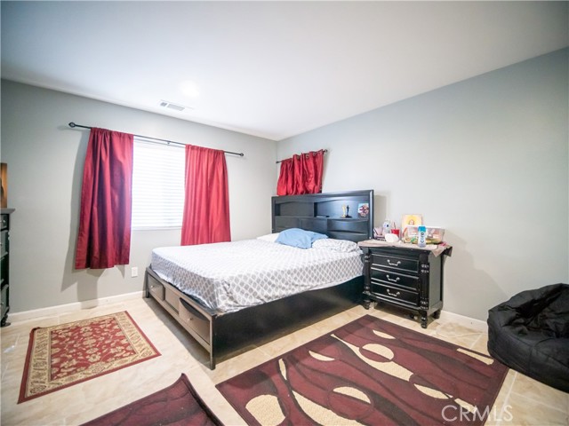 Detail Gallery Image 11 of 19 For 16066 Pawnee Pl, Victorville,  CA 92394 - 3 Beds | 2 Baths