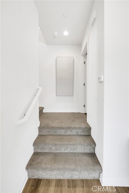 Detail Gallery Image 19 of 49 For 104 Interval, Irvine,  CA 92618 - 3 Beds | 2/1 Baths