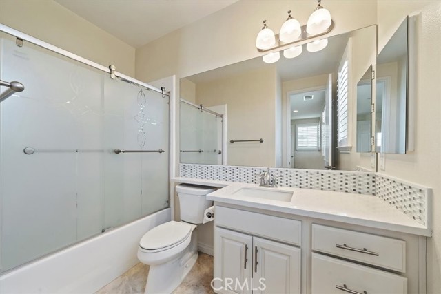 Detail Gallery Image 35 of 61 For 3094 Crystal Ridge Ln, Colton,  CA 92324 - 5 Beds | 5/1 Baths