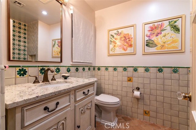 Detail Gallery Image 25 of 47 For 1731 W Kenneth Rd, Glendale,  CA 91201 - 3 Beds | 2 Baths
