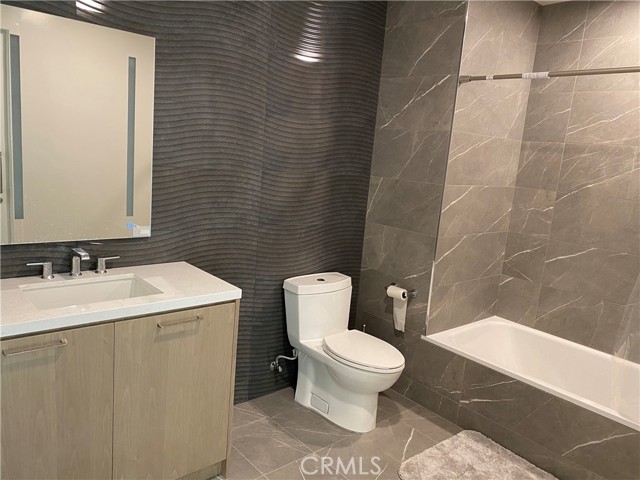 Detail Gallery Image 25 of 27 For 400 S Broadway #1813,  Los Angeles,  CA 90013 - 1 Beds | 1 Baths